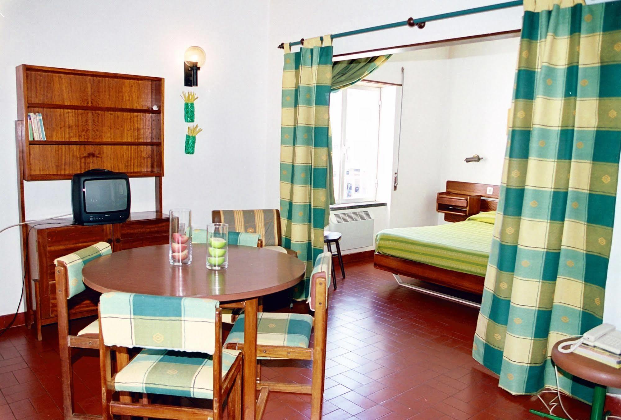 Hotel Apartamento Iate Portimão Dış mekan fotoğraf