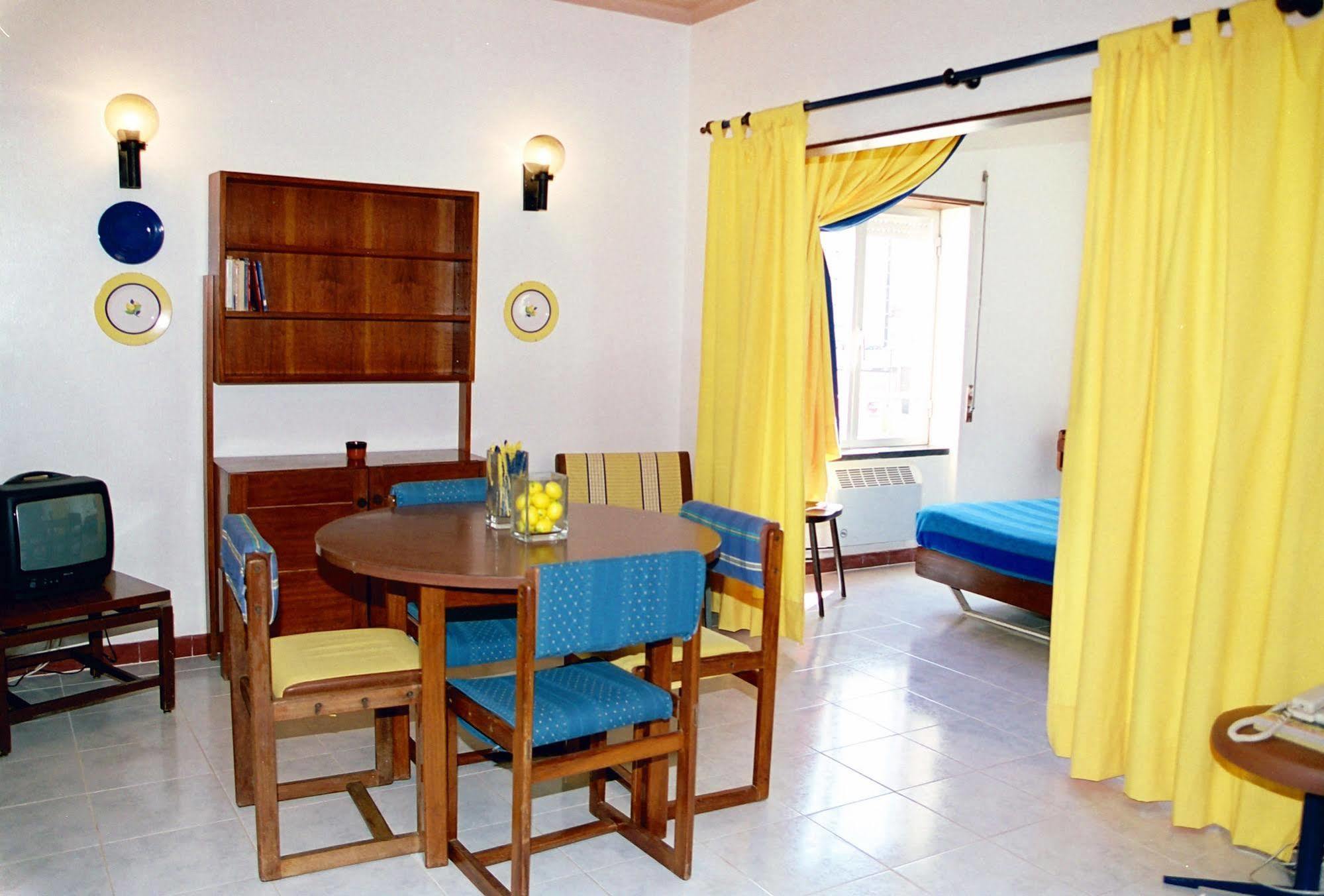 Hotel Apartamento Iate Portimão Dış mekan fotoğraf